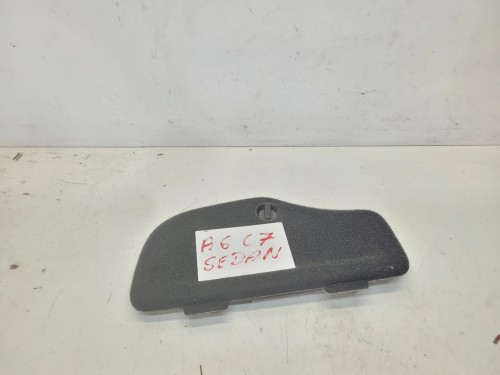 ZAŚLEPKA BOCZKA BAGAŻNIKA LEWA AUDI A6 C7 SEDAN 4G8863991