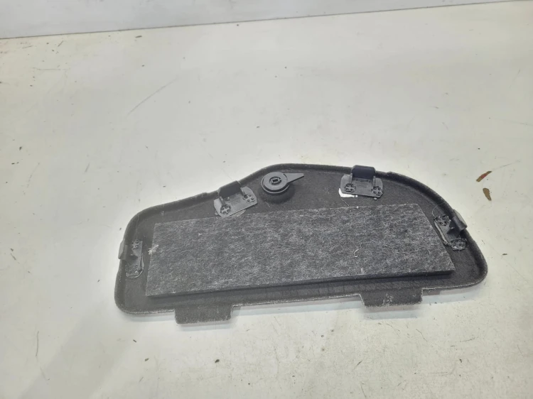 ZAŚLEPKA BOCZKA BAGAŻNIKA LEWA AUDI A6 C7 SEDAN 4G8863991