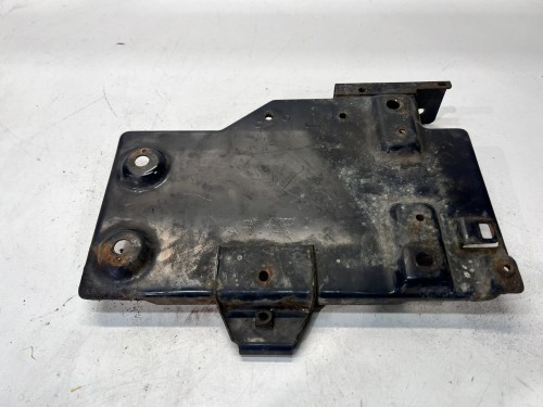 PODSTAWA AKUMULATORA VW SHARAN 7M3804841B