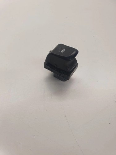 WŁĄCZNIK PRZEŁĄCZNIK SZYB AUDI A4 A5 Q5 8K0959855