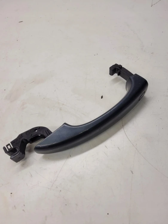 KLAMKA LEWA LUB PRAWA AUDI A4 B8 A5 8T Q5 8T0837205A