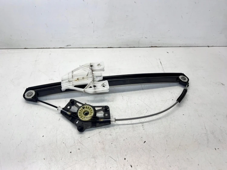 MECHANIZM PODNOSZENIA SZYBY PRAWY TYŁ AUDI Q5 FY 80A839462