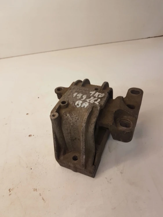 ŁAPA PODUSZKA SILNIKA AUDI VW 1K0199262BA