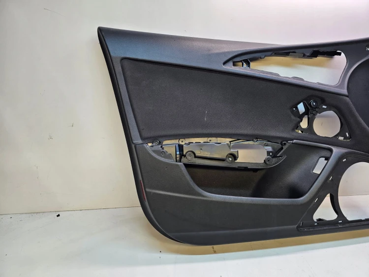 BOCZEK DRZWI LEWY PRZÓD AUDI A6 C7 4G1867105