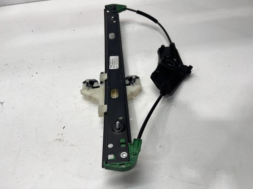 MECHANIZM PODNOSZENIA SZYBY LEWY TYŁ AUDI A3 8Y 8Y0839461