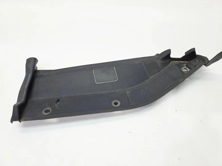 WYGŁUSZENIE BŁOTNIKA LEWE AUDI A3 8Y 8Y0821169