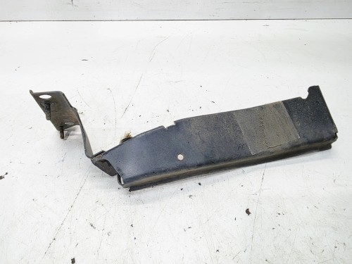 WSPORNIK MOCOWANIE BŁOTNIKA PRAWY PRZÓD AUDI A4 B8 8K0821136M
