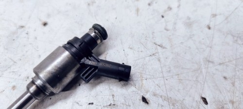 WTRYSK WTRYSKIWACZ AUDI A4 A5 2.0 TFSI 0261500162