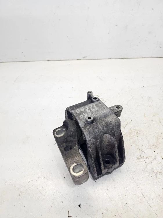 ŁAPA PODUSZKA SILNIKA AUDI VW SEAT SKODA 1K0199262AB