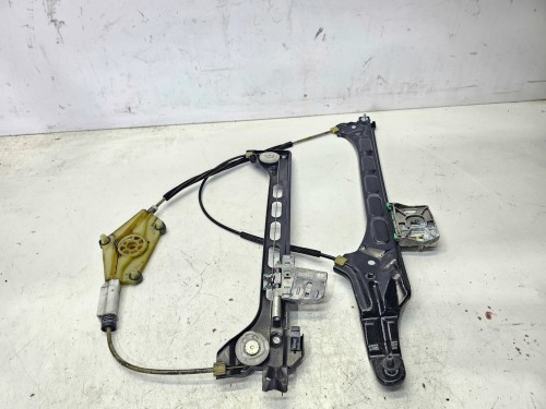MECHANIZM SZYBY LINKI PRAWY PRZÓD AUDI TT 8J COUPE 8J0837462D