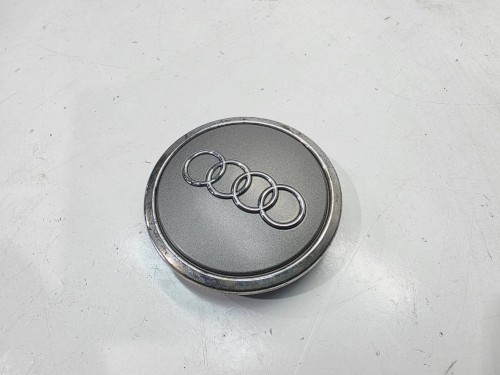 KOŁPAK DEKIELEK FELGI AUDI A3 8P A4 B7 A6 C6 A8 D3 4B0601170A