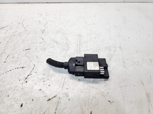 STEROWNIK POMPY PALIWA AUDI A6 C6 A4 B7 4F0906093E 3.2 FSI