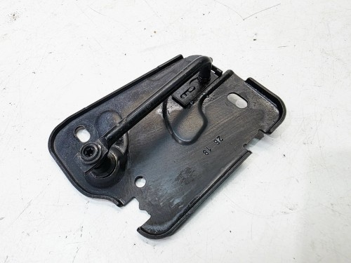 ZAMEK MASKI RYGIEL PRAWY AUDI A3 8V LIFT 8V0823186C