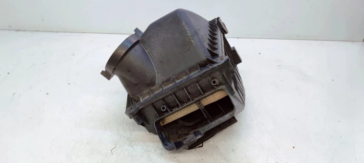OBUDOWA FILTRA POWIETRZA AUDI A4 B6 B7 2.5 TDI 059133835A
