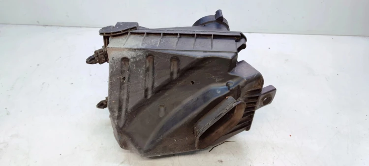 OBUDOWA FILTRA POWIETRZA AUDI A4 B6 B7 2.5 TDI 059133835A