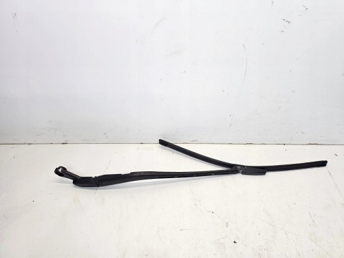 RAMIĘ WYCIERACZKI PRAWE AUDI A4 B6 B7 8E1955408C