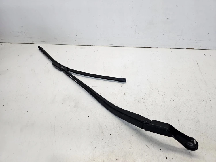 RAMIĘ WYCIERACZKI PRAWE AUDI A4 B6 B7 8E1955408C