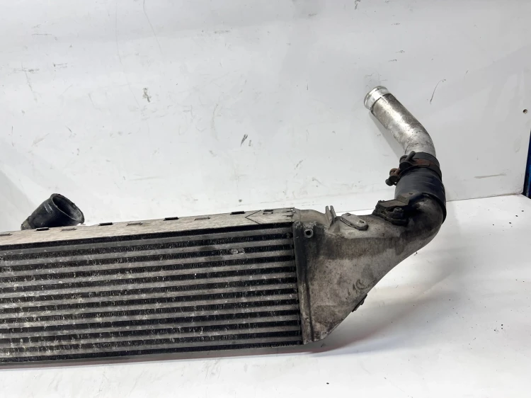CHŁODNICA POWIETRZA INTERCOOLER POD A4 B7 3.0 TDI 4G0145805J