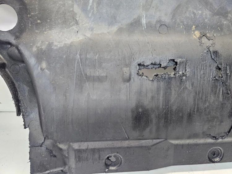 OSŁONA PŁYTA POD SILNIK AUDI A4 B8 A5 8T 8K1863821H