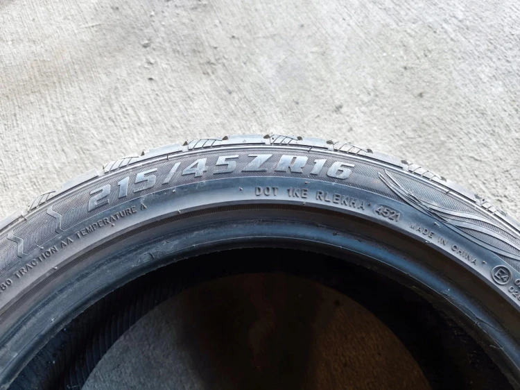 OPONA LATO EVERGREEN DYNACONTROL EU728 215/45R16 90W 45/21 7MM