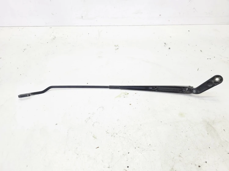 RAMIĘ WYCIERACZKI PRAWY PRZÓD AUDI A3 8L 8L1955408A