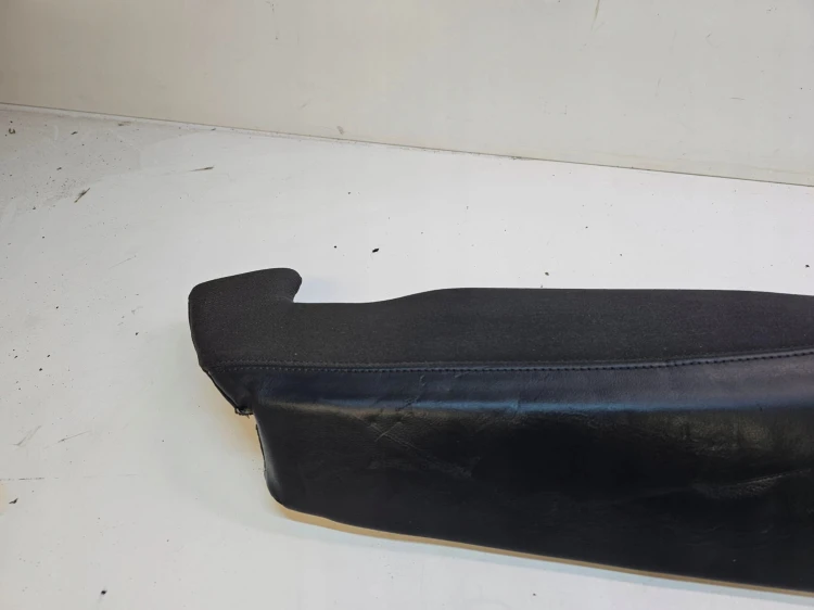 BOCZEK KANAPY PRAWY TYŁ SKÓRA AUDI A6 C7 4G085704AL