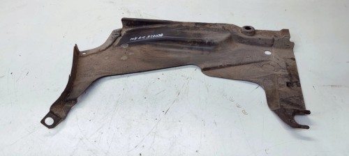OSŁONA PODWOZIA LEWY TYŁ AUDI A4 B6 B7 8E0825215AN