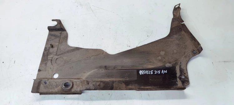 OSŁONA PODWOZIA LEWY TYŁ AUDI A4 B6 B7 8E0825215AN
