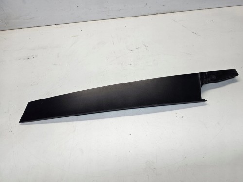 NAKŁADKA OSŁONA PRAWY PRZÓD DRZWI AUDI Q5 8R 8R0837902Q MAT