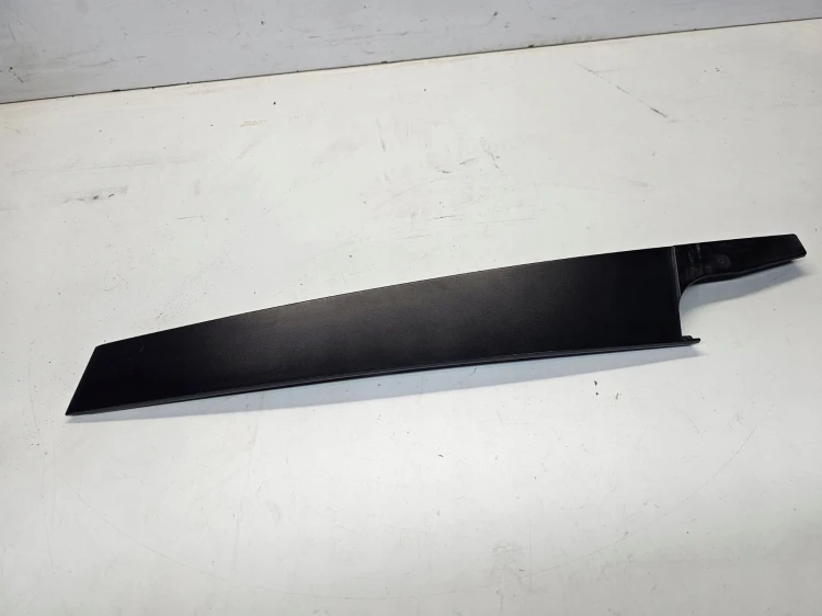 NAKŁADKA OSŁONA PRAWY PRZÓD DRZWI AUDI Q5 8R 8R0837902Q MAT