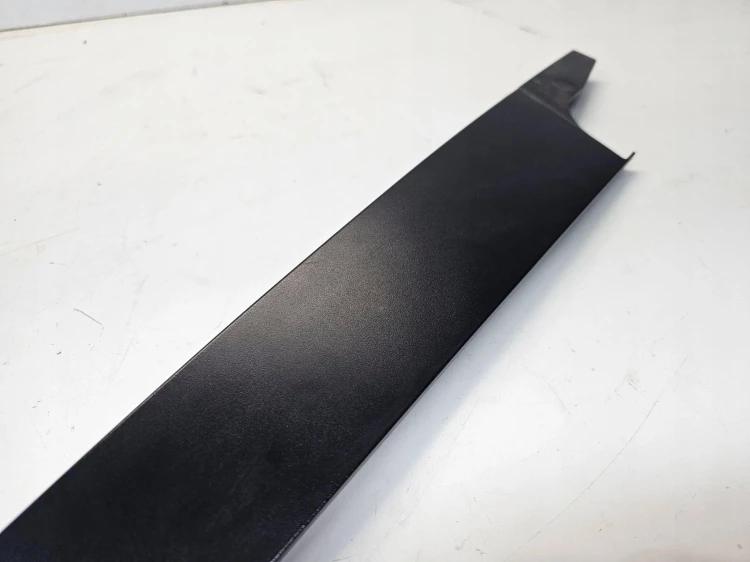 NAKŁADKA OSŁONA PRAWY PRZÓD DRZWI AUDI Q5 8R 8R0837902Q MAT