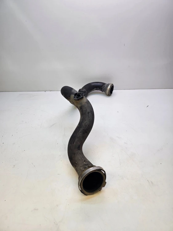 RURA INTERCOOLERA AUDI A4 B8 A5 8K0145673AN
