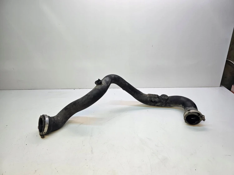 RURA INTERCOOLERA AUDI A4 B8 A5 8K0145673AN