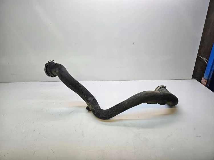 RURA INTERCOOLERA AUDI A4 B8 A5 8K0145673AN