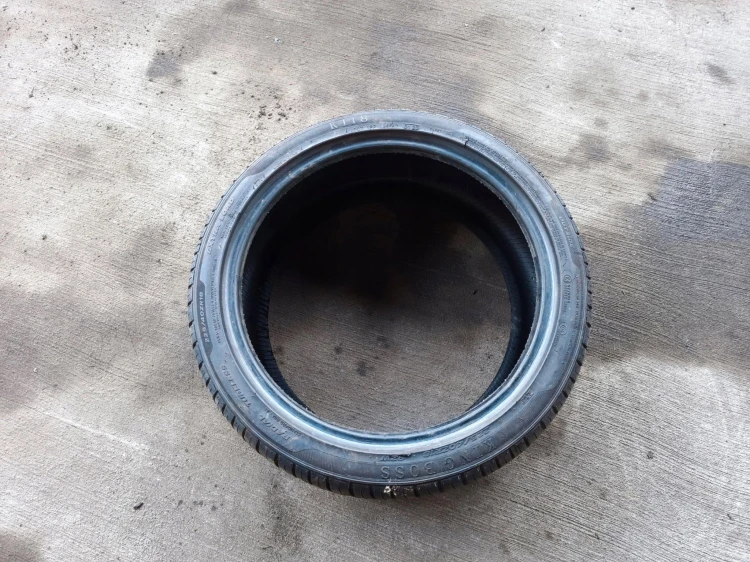 OPONA LATO KINGBOSS K118 225/40R18 92W 01/23 7MM