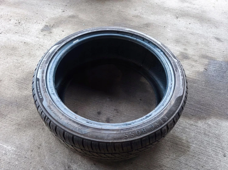 OPONA LATO KINGBOSS K118 225/40R18 92W 01/23 7MM