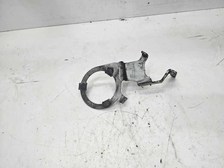 UCHWYT POMPY POWIETRZA WTÓRNEGO AUDI A3 S3 R32 BMJ 022131085H