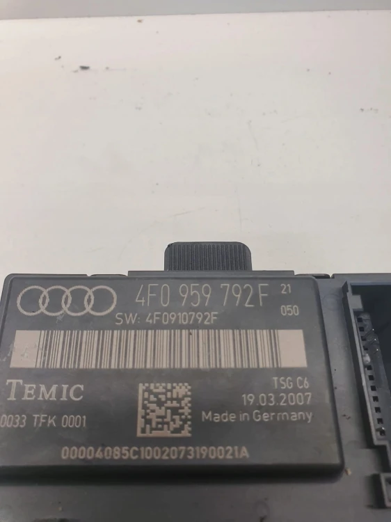 MODUŁ STEROWNIK DRZWI AUDI A6 C6 Q7 4L 4F0959792F