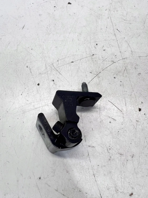 ZAWIAS DRZWI LEWA AUDI A4 B9 Q5 FY 8V0833403H
