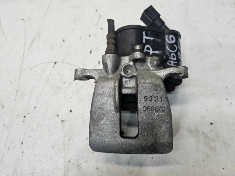 ZACISK HAMULCOWY ELEKTRYCZNY PRAWY TYŁ AUDI A6 C6 ZĄBEK