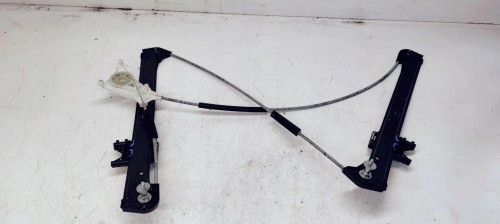 MECHANIZM SZYBY PRAWY PRZÓD AUDI A3 8V 8V3837462A
