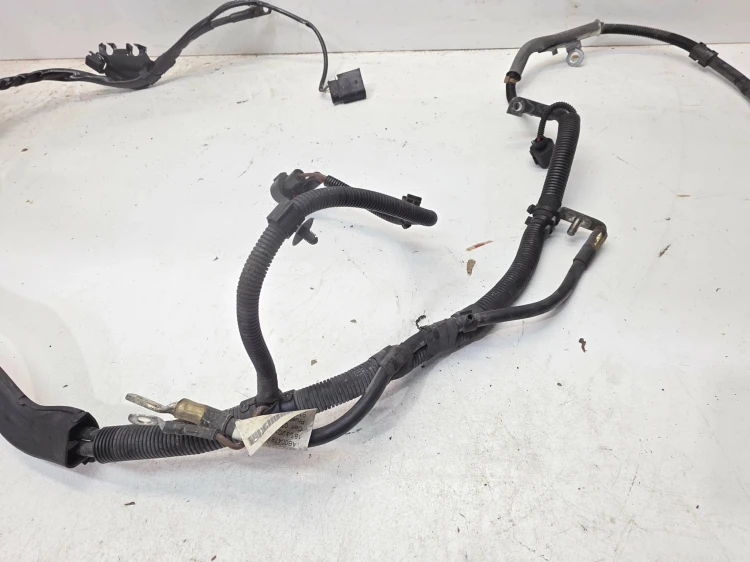 WIĄZKA ROZRUSZNIKA AUDI A4 B8 A5 2.0 TDI 8K2971228H