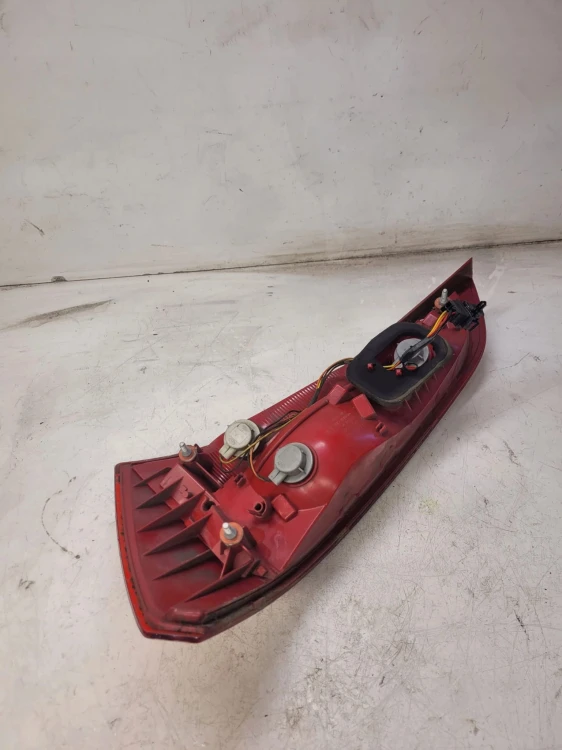LAMPA LEWY TYŁ AUDI Q5 8R 8R0945093 ORYGINAŁ