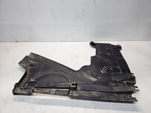OSŁONA PODWOZIA TYŁ AUDI A4 B9 8W0825216E