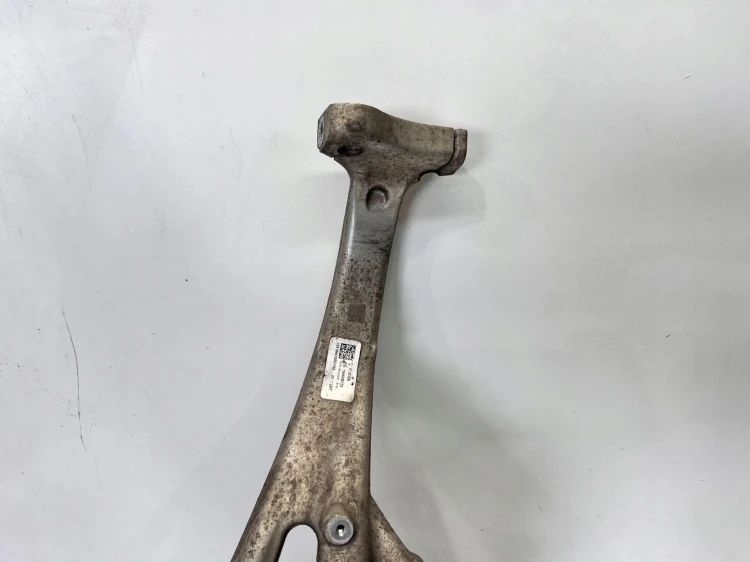 ZWROTNICA LEWY PRZÓD ALUMINIOWA AUDI Q5 FY 80A407559