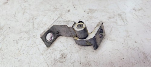 ZAWIAS DRZWI LEWY AUDI A1 8X Q3 8U A3 8V 8X0831403B
