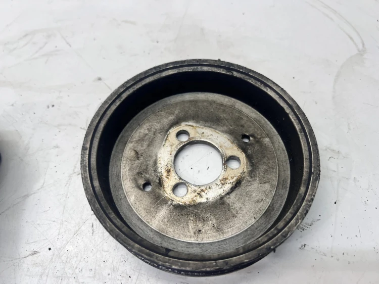 KOŁO POMPY WODY AUDI 3.0 TDI 059121031H