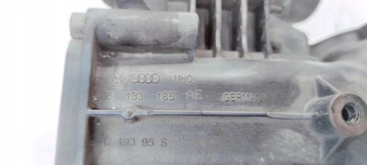 KOLEKTOR SSĄCY AUDI A4 B8 A5 8T Q5 8R 2.0 TFSI 06H133185AE
