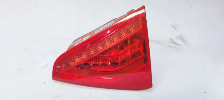 LAMPA PRAWY TYŁ Z KLAPY AUDI A5 LIFT 8T0945094C