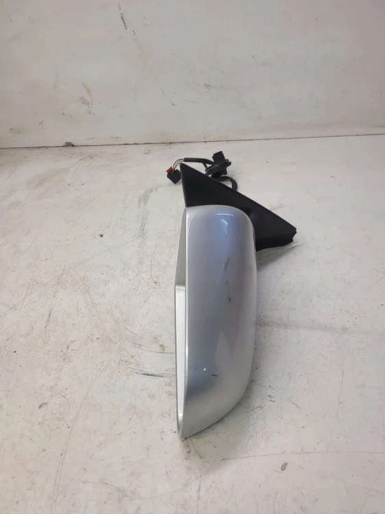 LUSTERKO PRAWY PRZÓD AUDI A3 8P3 LY7W 5 PIN UK 3D